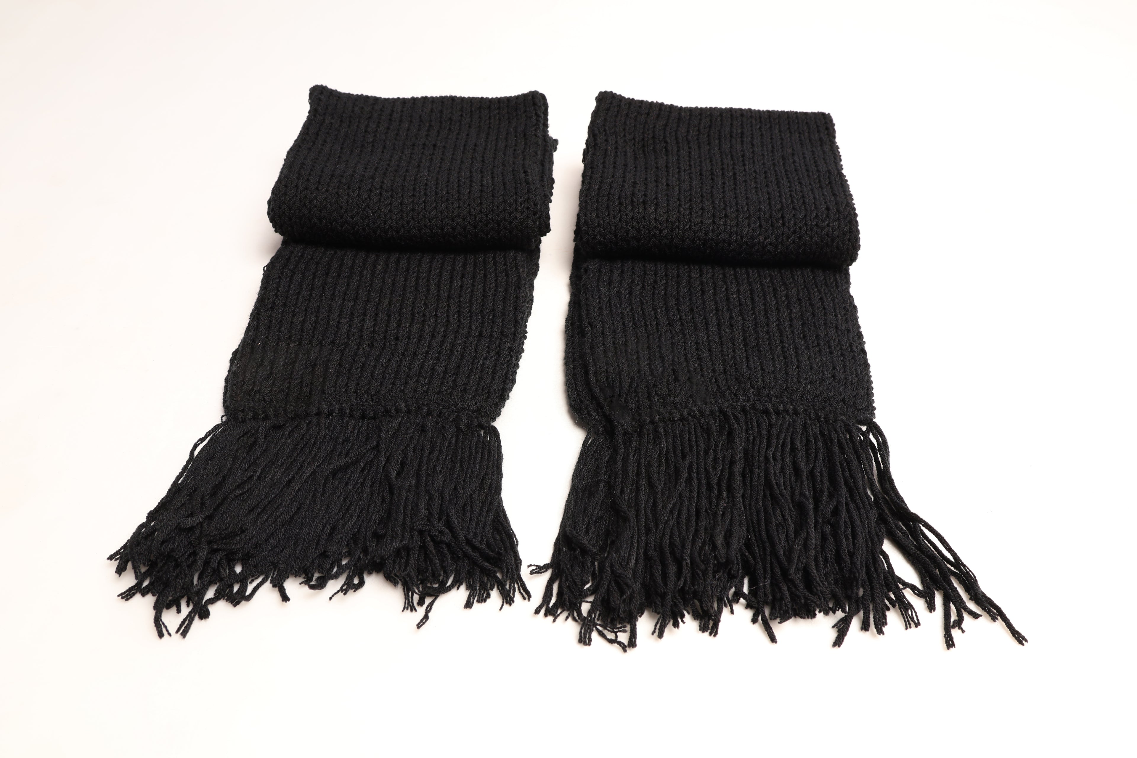 Aciry Handgemachte Winter-Bundle: Mütze + Schal