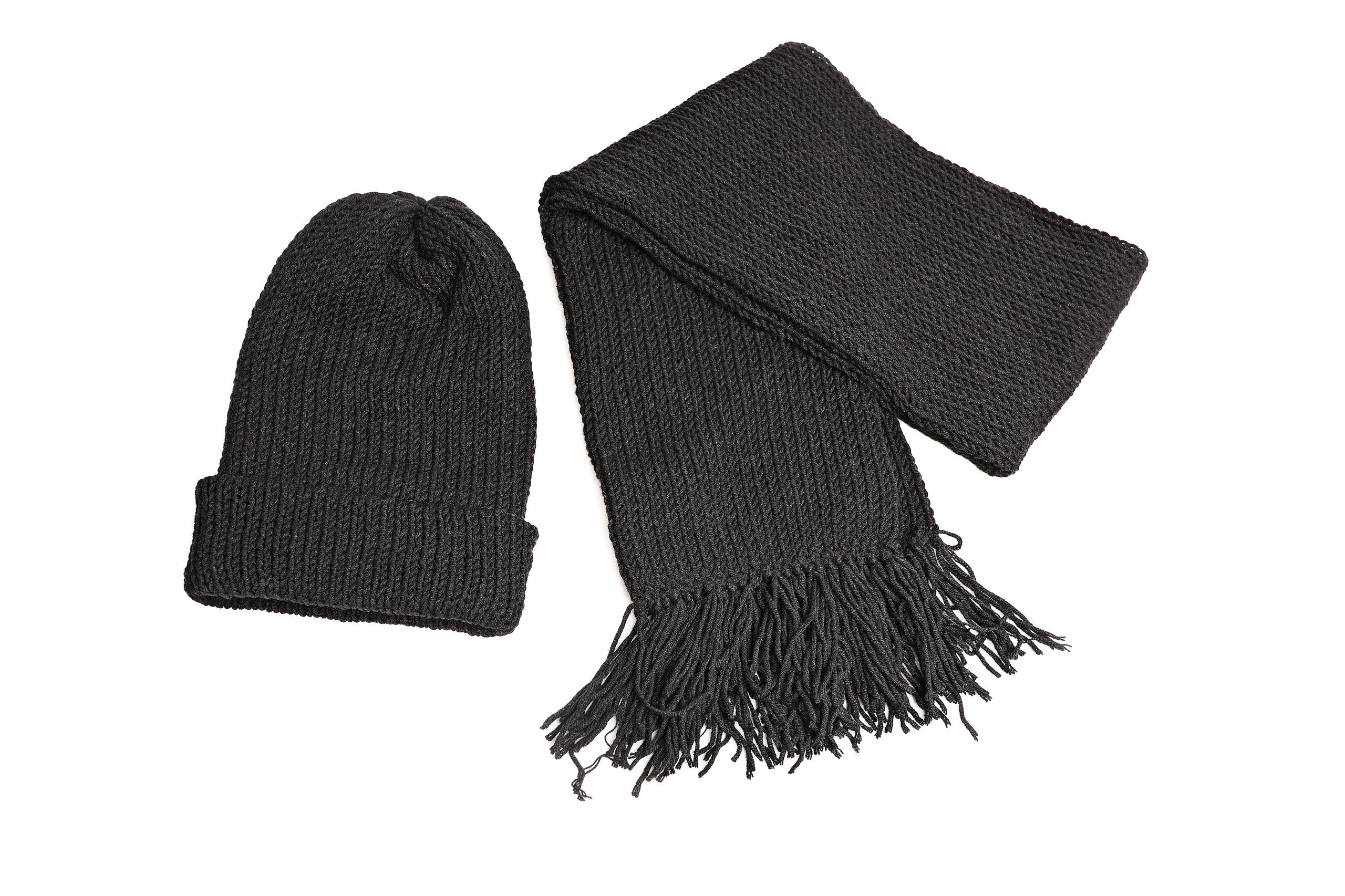 Aciry Handgemachte Winter-Bundle: Mütze + Schal