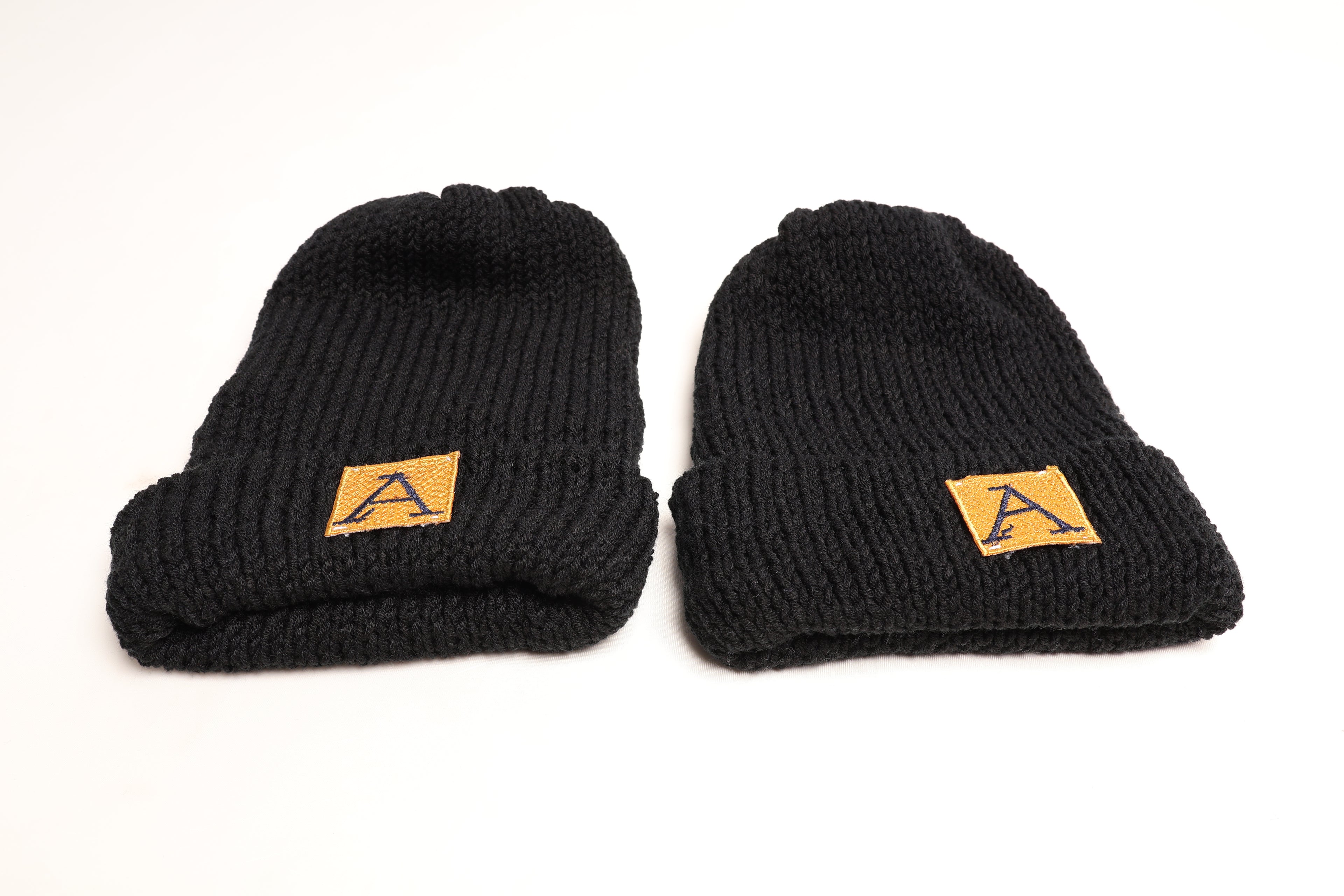 Aciry Handgemachte Winter-Bundle: Mütze + Schal